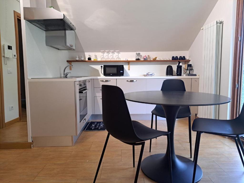Casa di Silvia — cucina, Domodossola