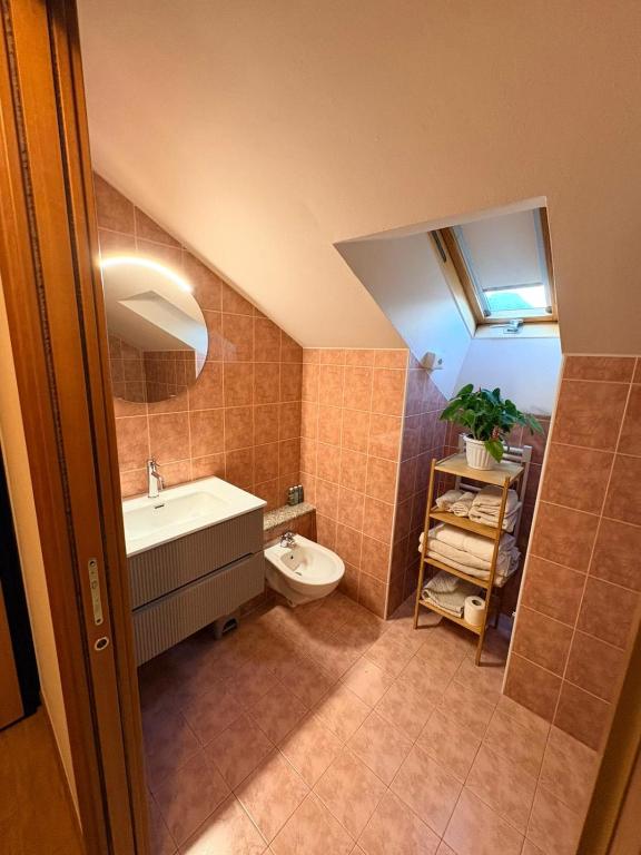 Casa di Silvia — bagno, Domodossola