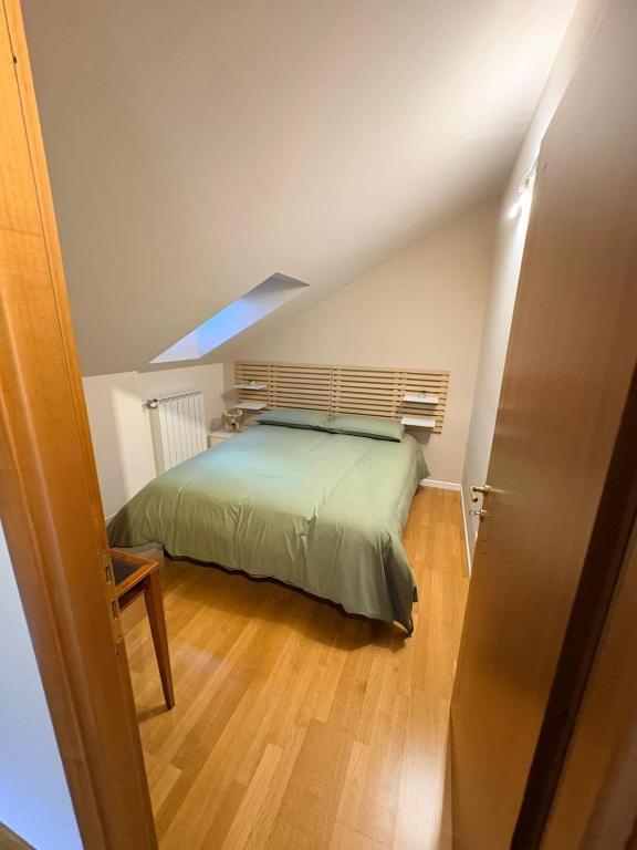 Casa di Silvia — camera in mansarda, Domodossola